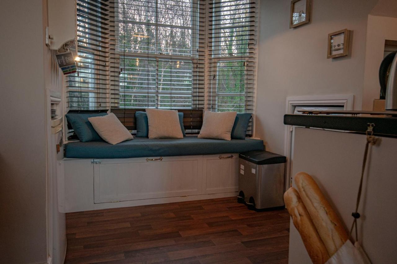 Forth Reflections Self Catering South Queensferry Экстерьер фото