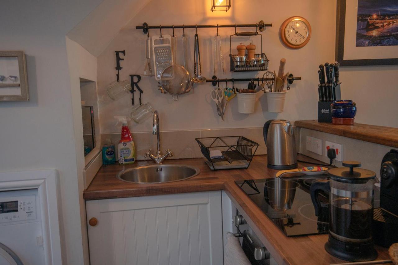 Forth Reflections Self Catering South Queensferry Экстерьер фото