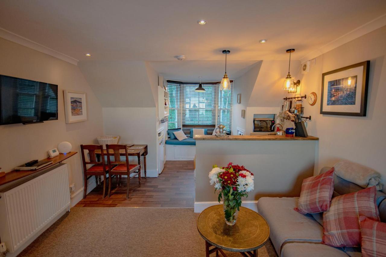 Forth Reflections Self Catering South Queensferry Экстерьер фото
