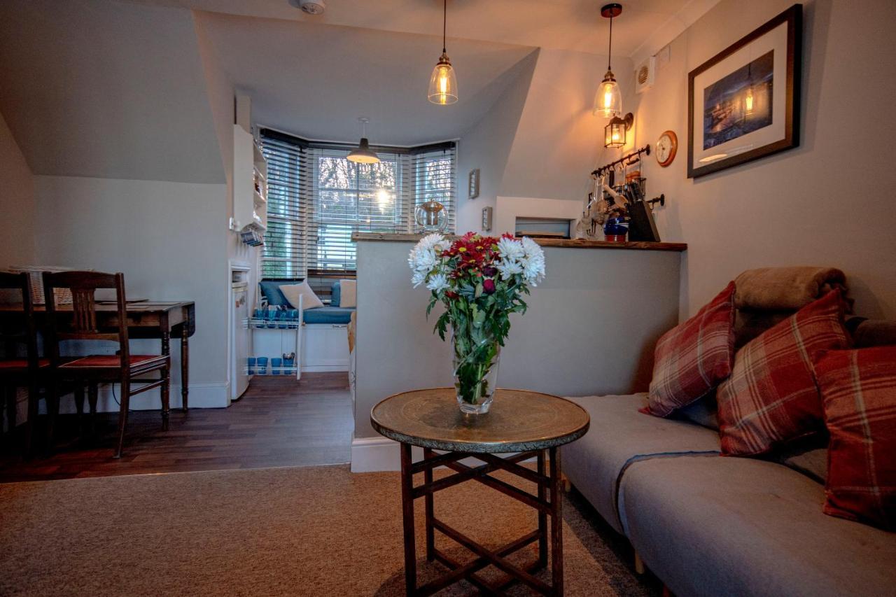 Forth Reflections Self Catering South Queensferry Экстерьер фото