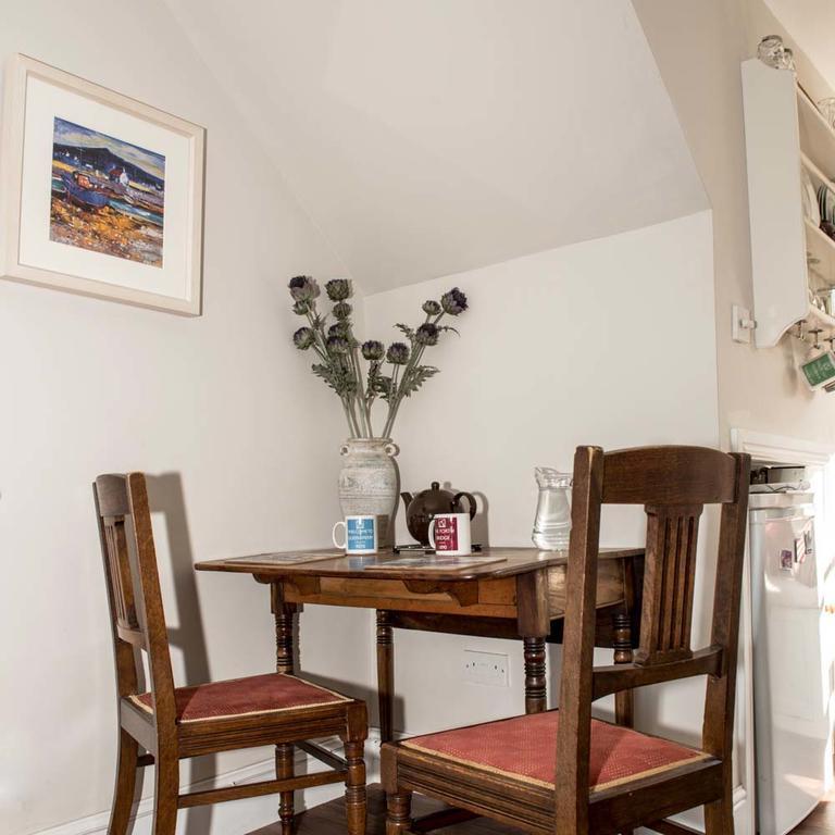 Forth Reflections Self Catering South Queensferry Экстерьер фото